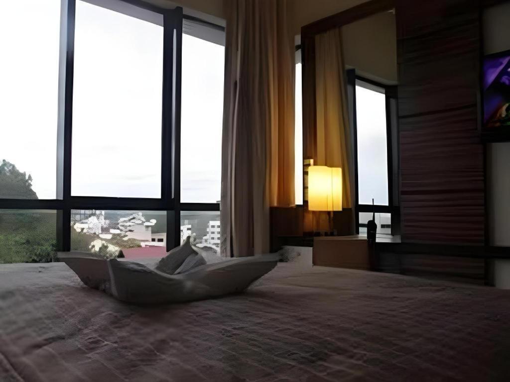 Travello Hotel Manado Eksteriør bilde