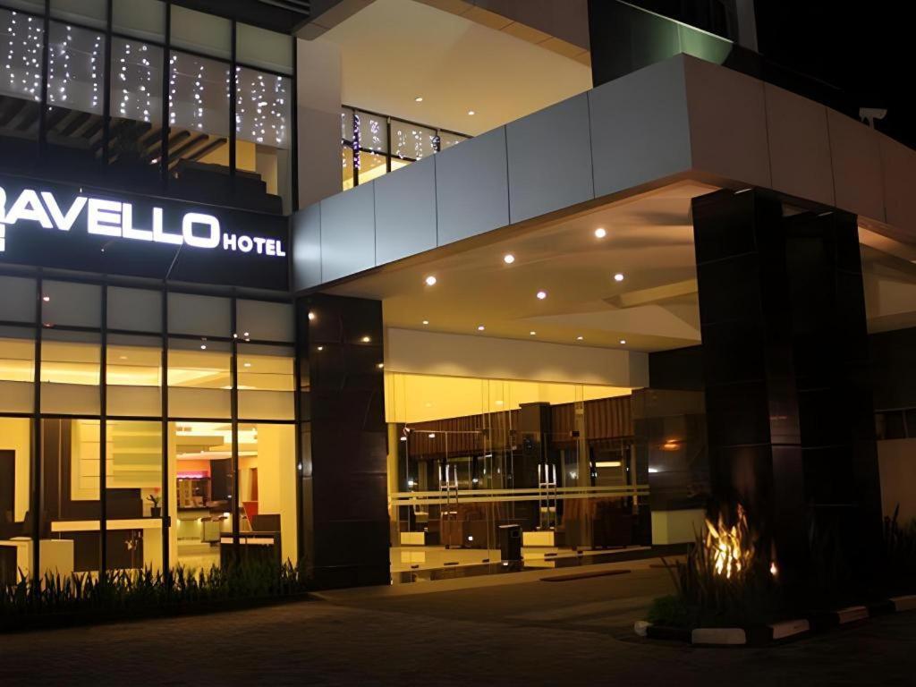 Travello Hotel Manado Eksteriør bilde
