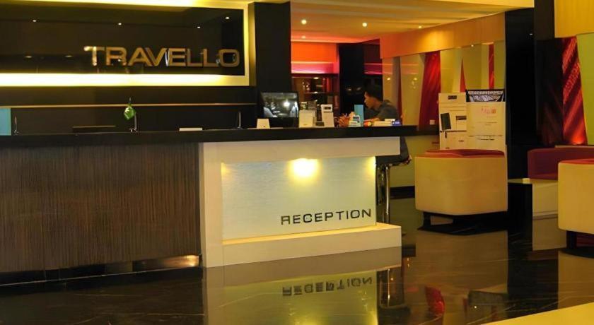 Travello Hotel Manado Eksteriør bilde