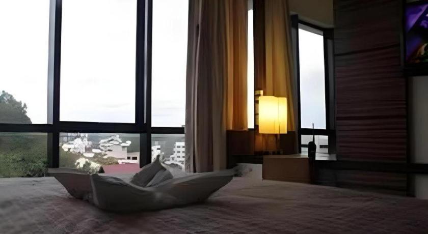 Travello Hotel Manado Eksteriør bilde