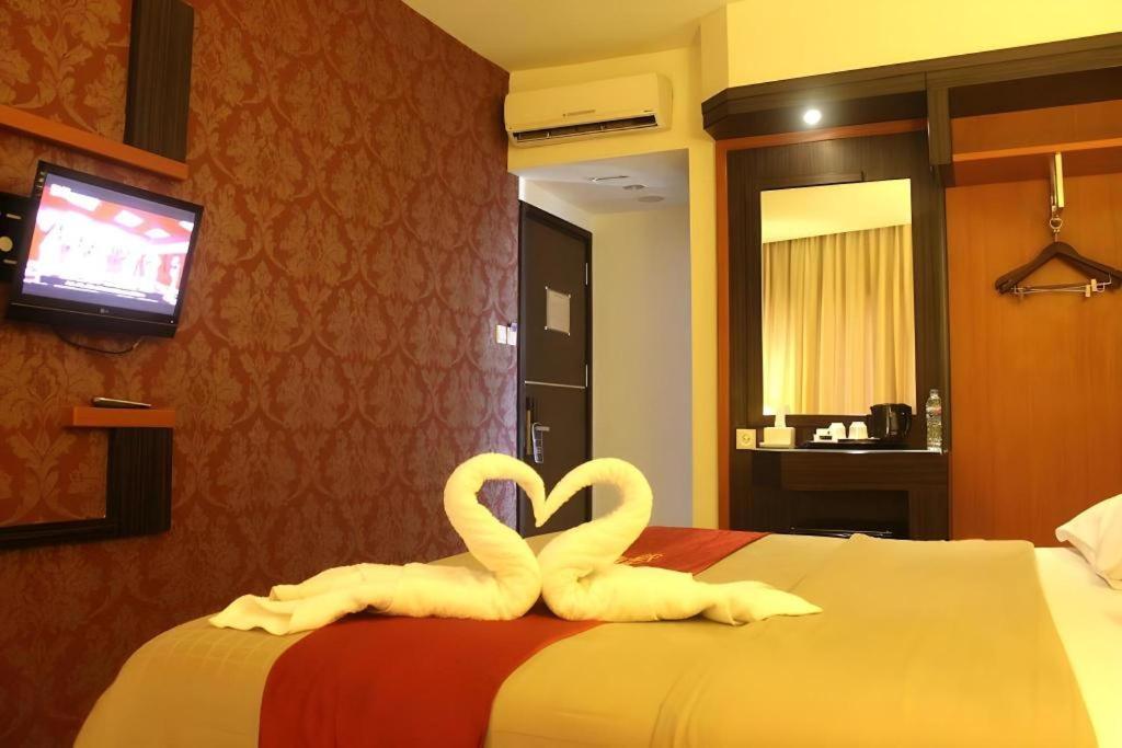 Travello Hotel Manado Eksteriør bilde